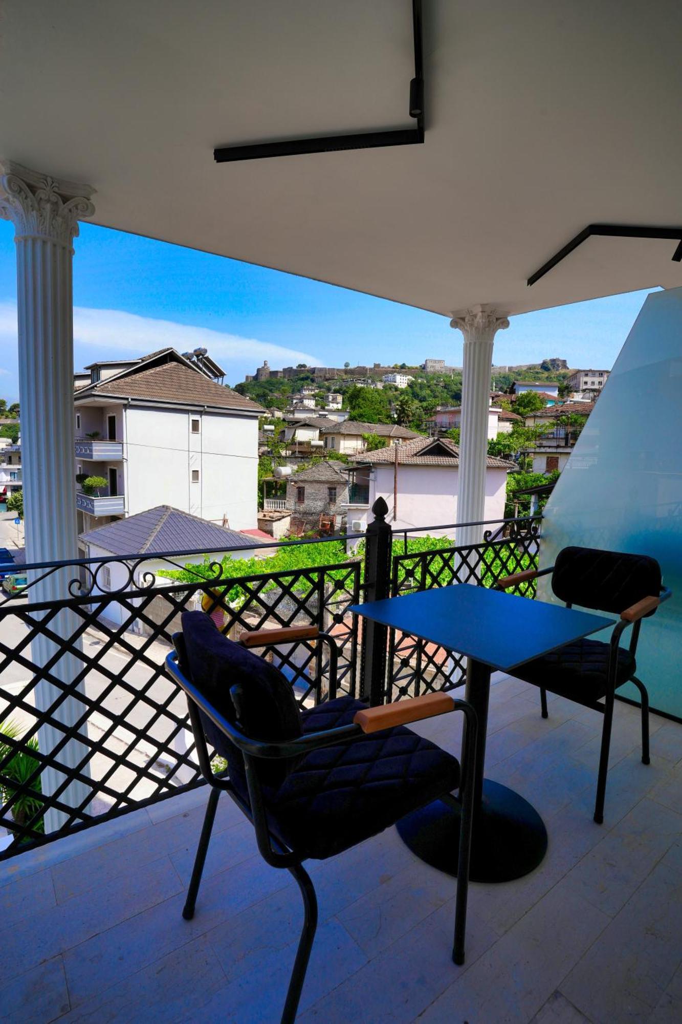 Gjirokastër Boutique Hotel Empire Of Martin מראה חיצוני תמונה
