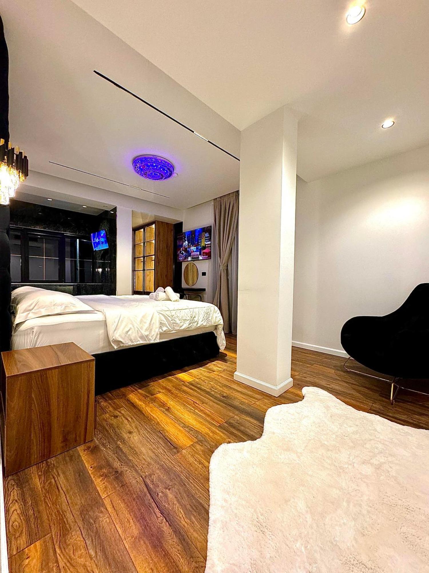 Gjirokastër Boutique Hotel Empire Of Martin מראה חיצוני תמונה