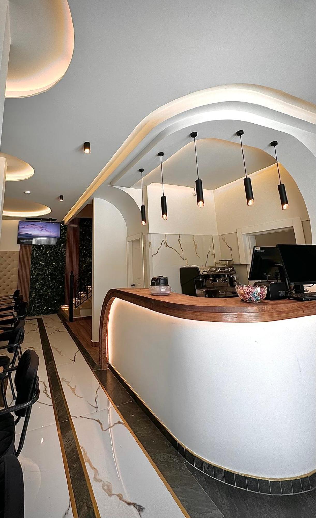 Gjirokastër Boutique Hotel Empire Of Martin מראה חיצוני תמונה