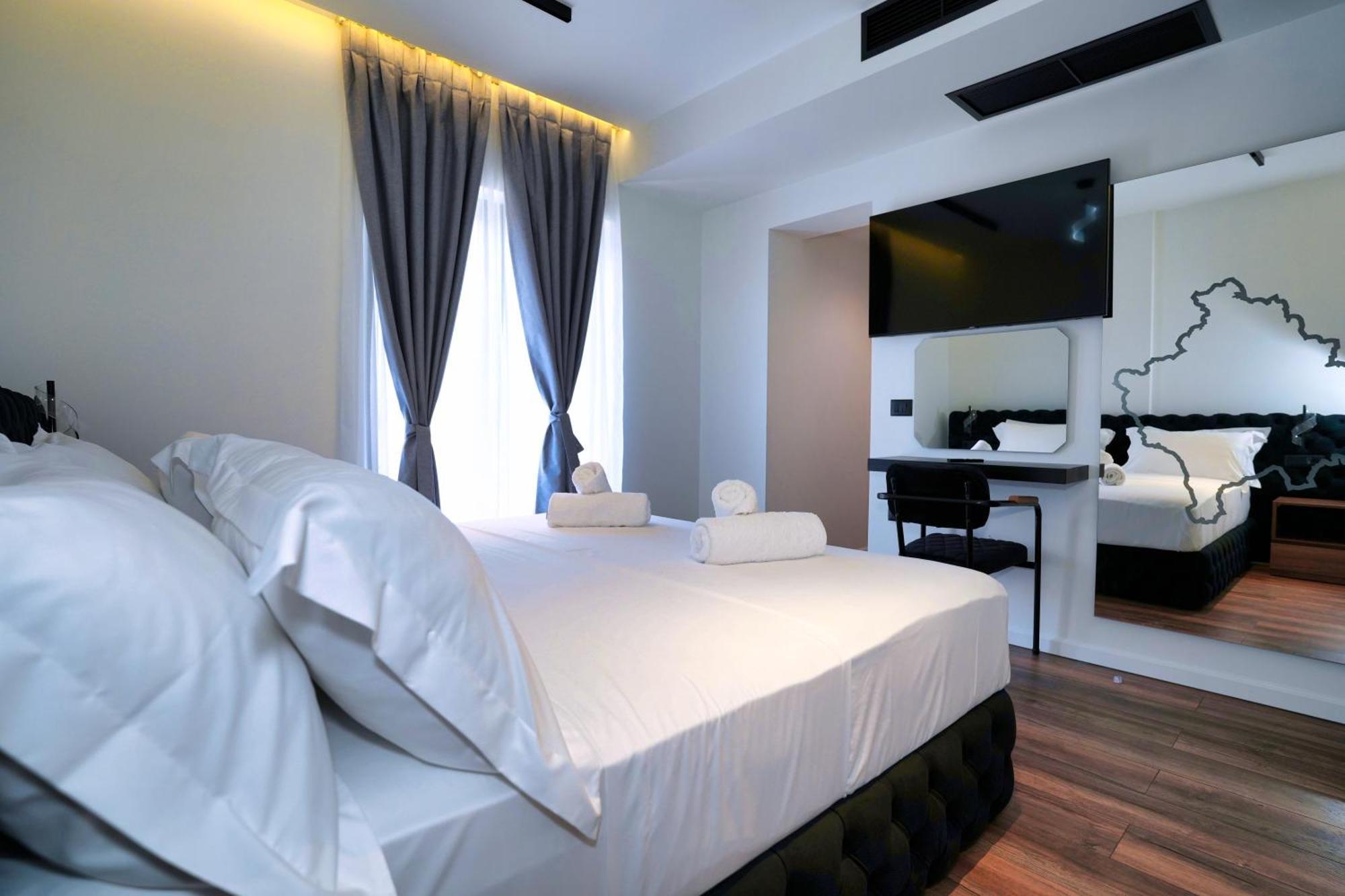 Gjirokastër Boutique Hotel Empire Of Martin מראה חיצוני תמונה