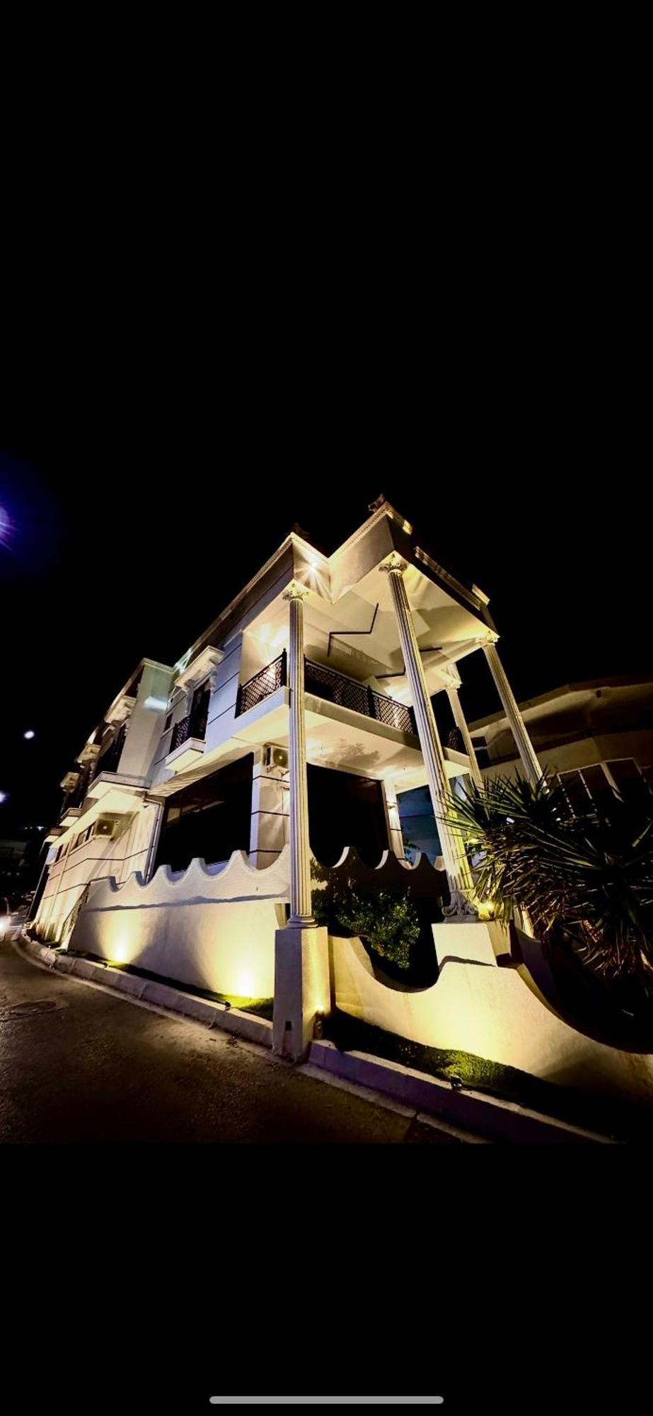 Gjirokastër Boutique Hotel Empire Of Martin מראה חיצוני תמונה