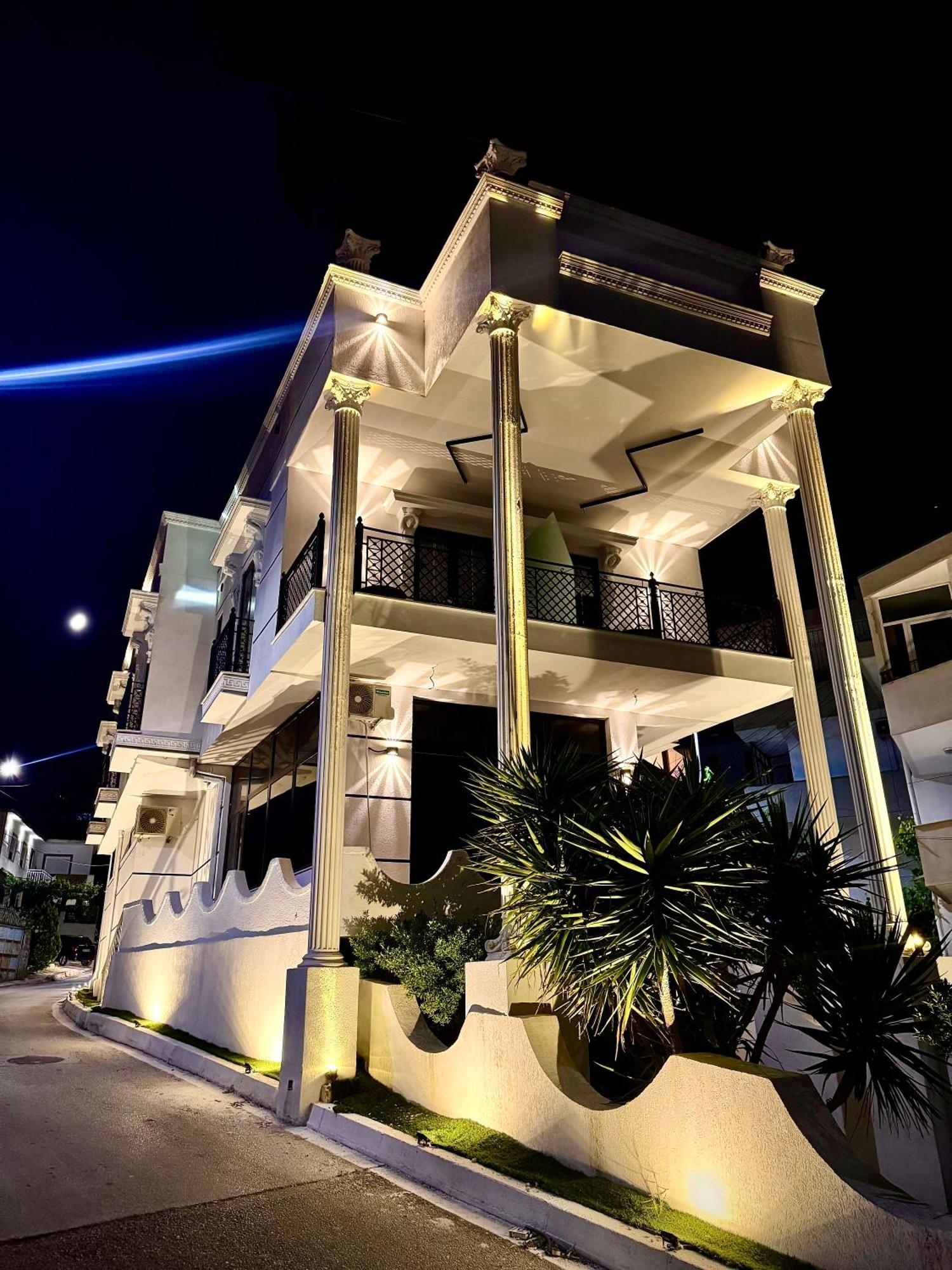 Gjirokastër Boutique Hotel Empire Of Martin מראה חיצוני תמונה