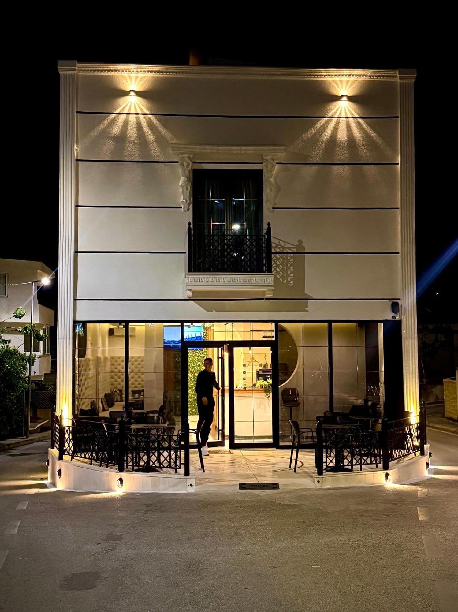 Gjirokastër Boutique Hotel Empire Of Martin מראה חיצוני תמונה